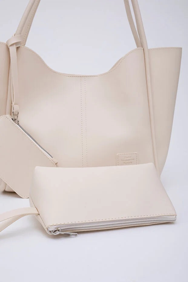Cream SHK108 faux leather women hand and shoulder with wallet makeup